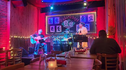 Review photo by Lorena Buni