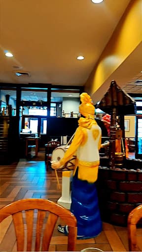 Review photo by Javier Ramirez