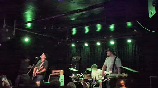 Review photo by Eduardo Torres