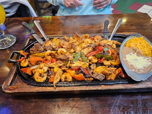 Review photo by Luis Ortiz