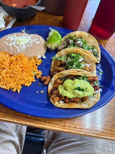 Review photo by manny Pep