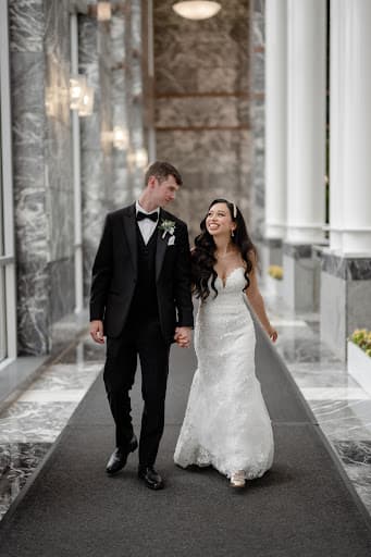 Review photo by Sarah Nader Photography
