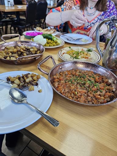 Review photo by Amal Ghanem