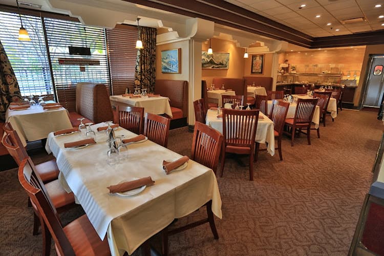 Chicago Curry House - Indian - Nepali Cuisine.