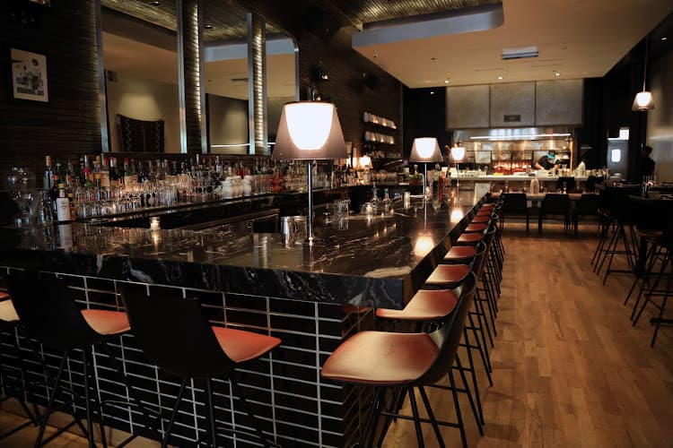 El Che Steakhouse & Bar