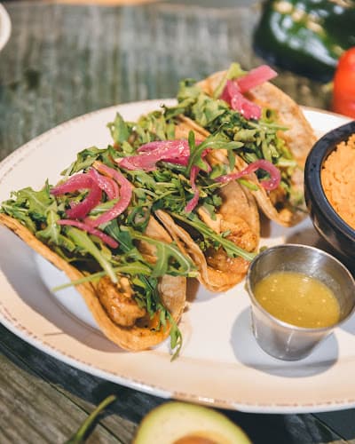 La Victoria Barra + Cocina Mexicana - Chicago