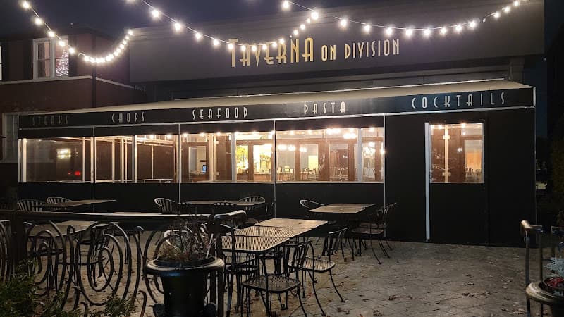 Taverna on Division
