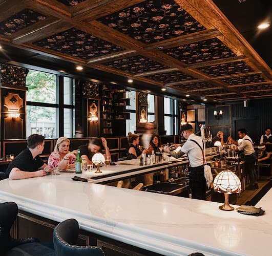 Monarch & Lion, A British Restaurant