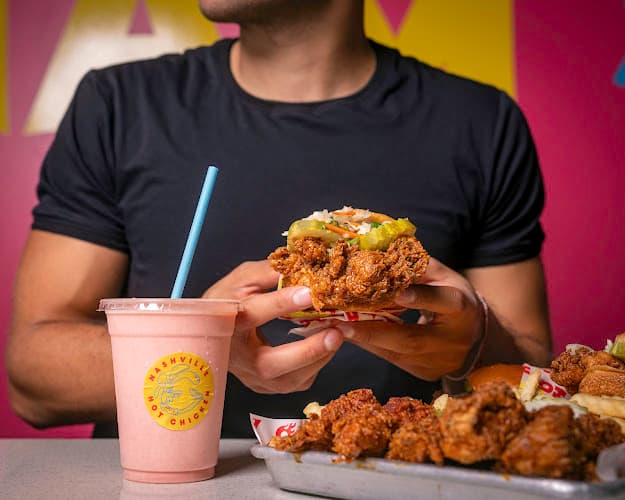 Hot Chi Chicken - Lakeview