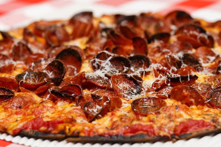 DD’s Pizza Co. - River North, Chicago