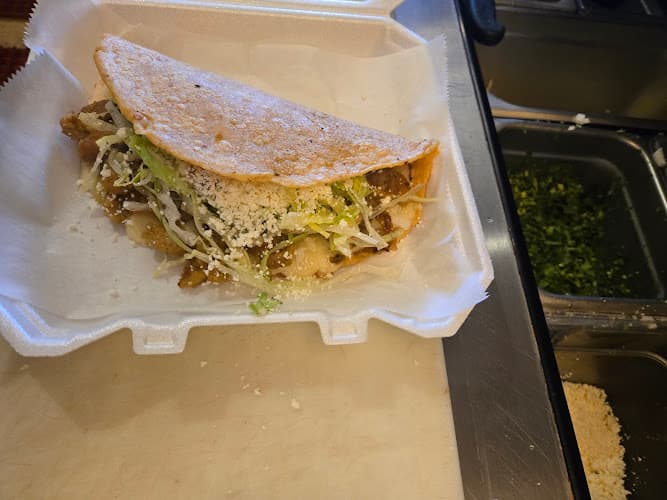 Tamales y Tacos El Salserin llc