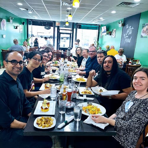 Savanna Breakfast & Lunch Northcenter