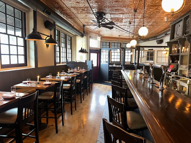 Cobblestone Cafe & Bistro