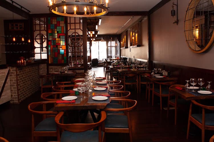 Bordeaux Wine & Cocktails