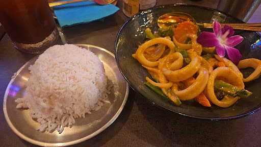 Review photo by Pimpakarn P.