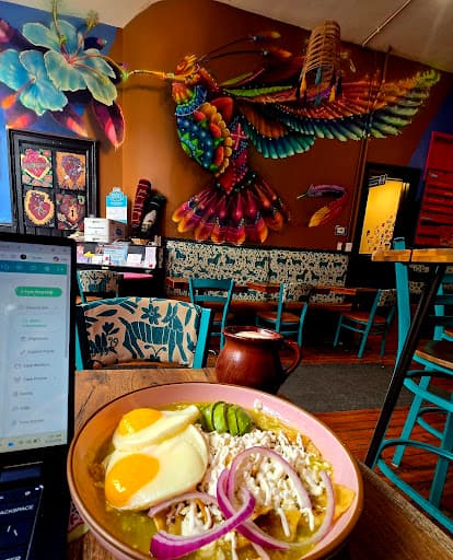 Review photo by Lupita Robles