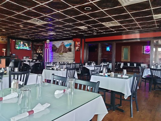 BryAnna's Restaurant & Bar Guatemalan - Salvadoran Cuisine