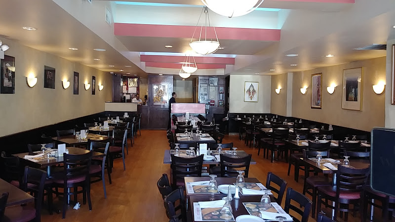Udupi Palace Restaurant | Best vegetarian Indian Restaurant in Chicago