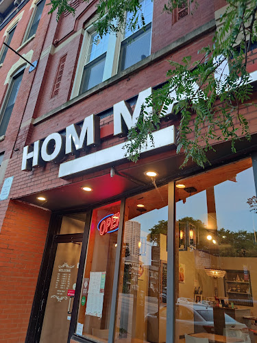 Hom Mali Thai on North Ave